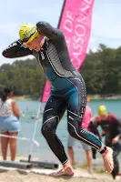 Triathlon de carcassone photo du nageur